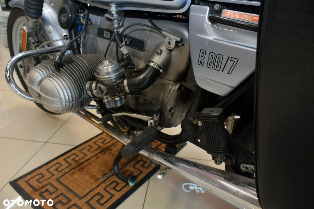 BMW R - 9
