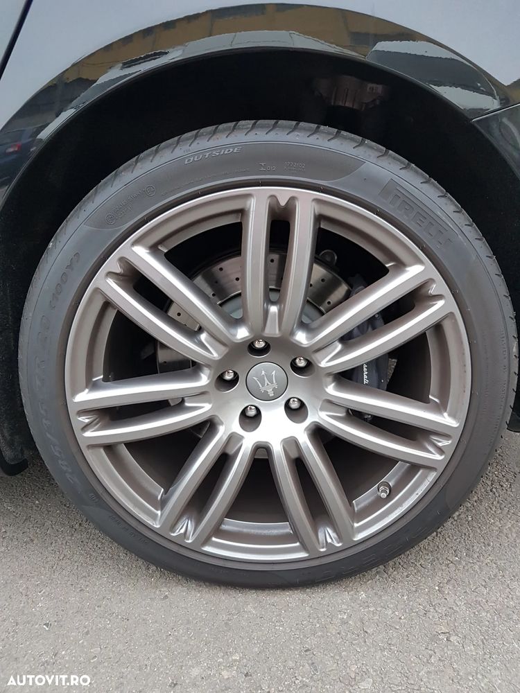 Maserati Ghibli - 15