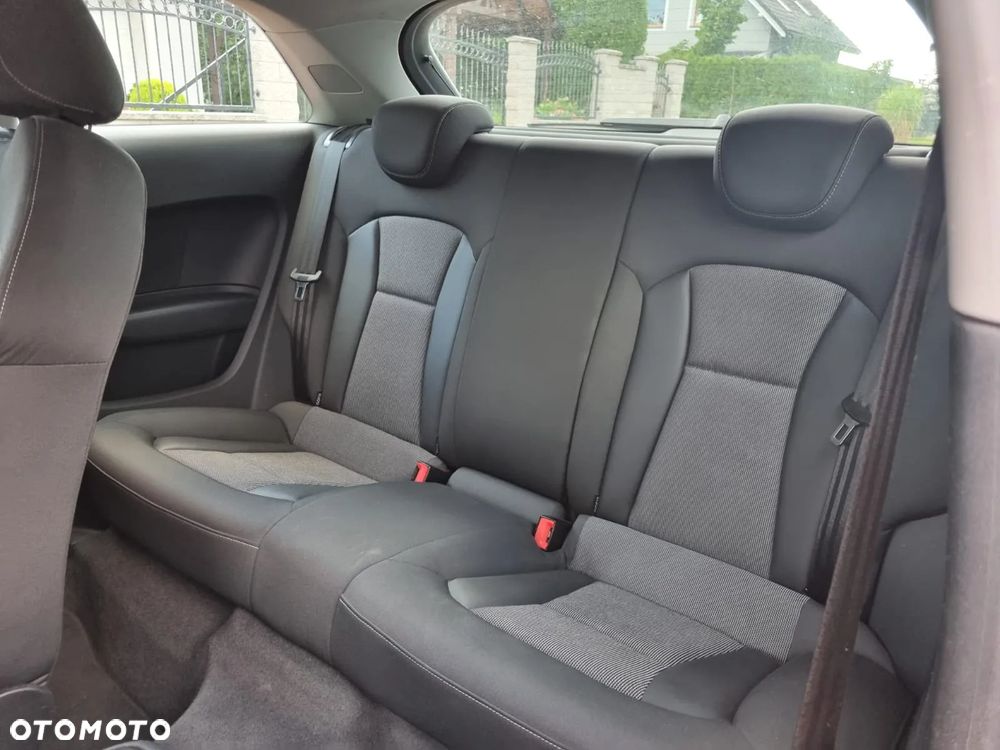 Audi A1 3-drzwiowe 1.2 TFSI Ambition - 19