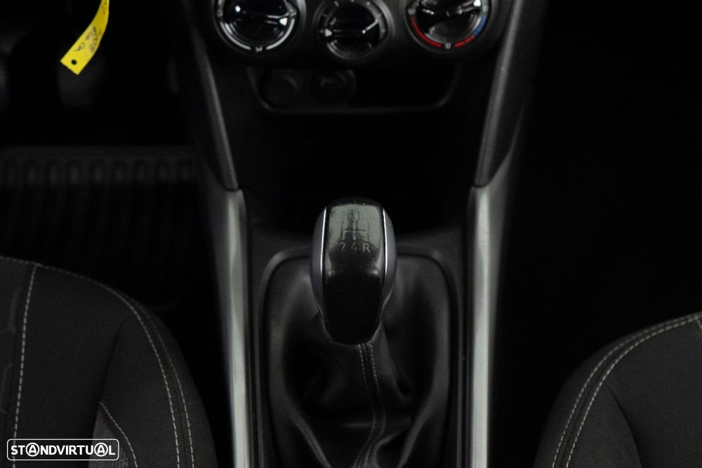 Peugeot 2008 1.2 VTi Active - 24