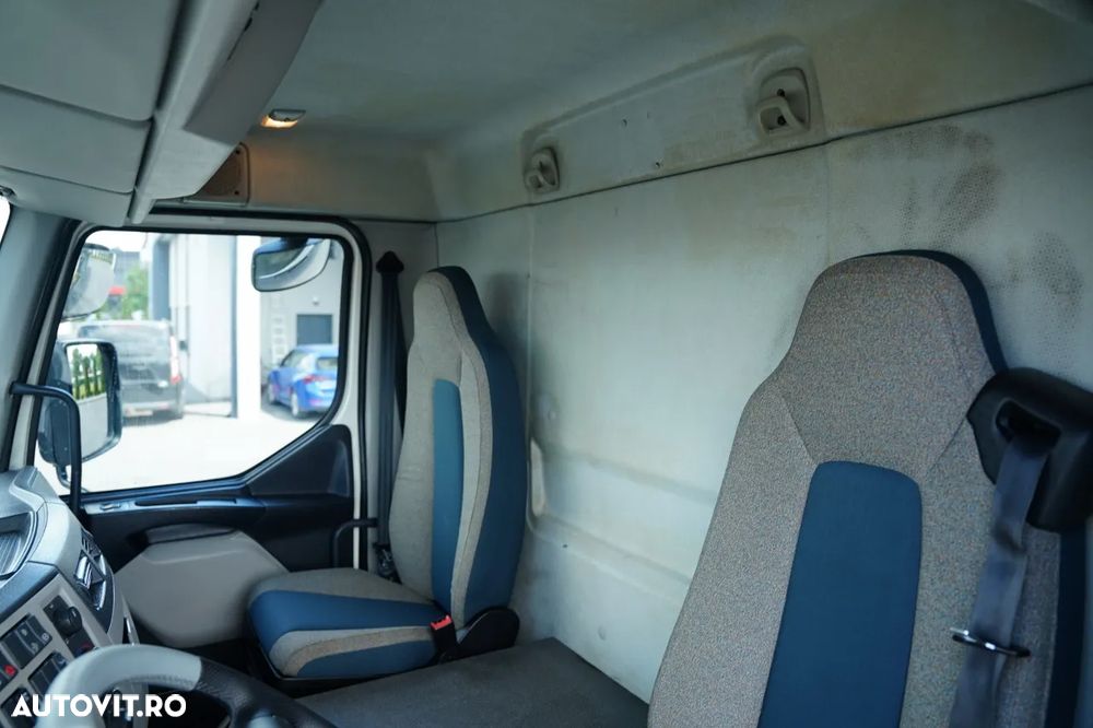 Volvo FL 280 / 4x2 / LIVRARE - 7,2 M / MACARA HDS HYVA HB 150- 10 M / CAPACITATE MAXIMĂ DE RIDICARE 5.200 KG / ROTATOARE / TELECOMANDĂ / CAMERĂ / EURO 6 - 26