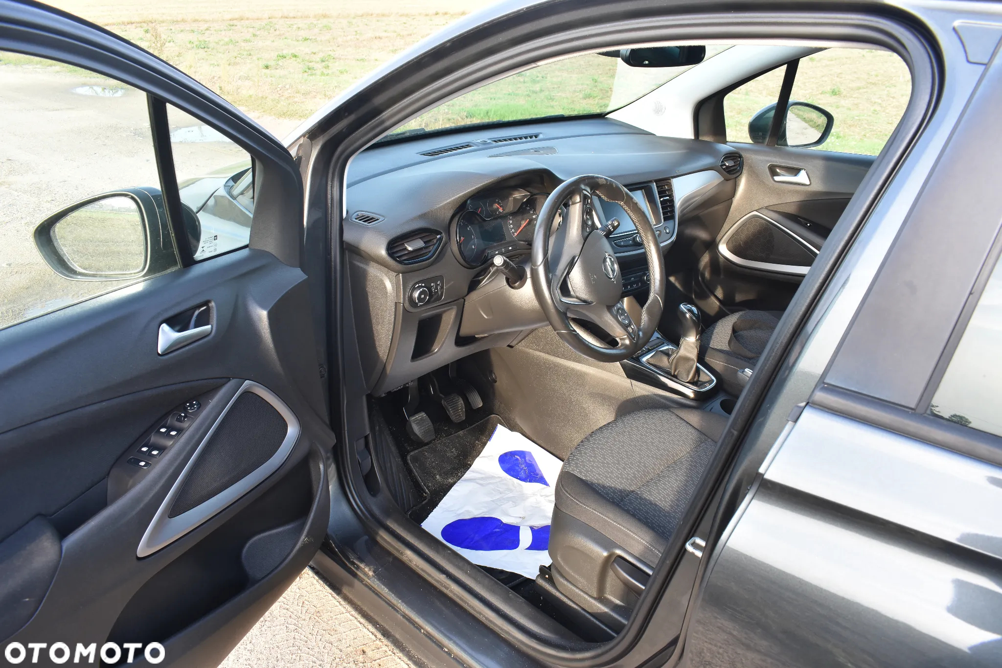 Opel Crossland X 1.2 Enjoy - 14