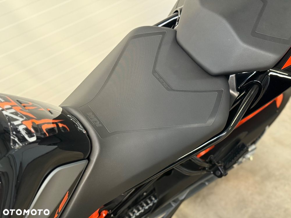 KTM Duke - 30