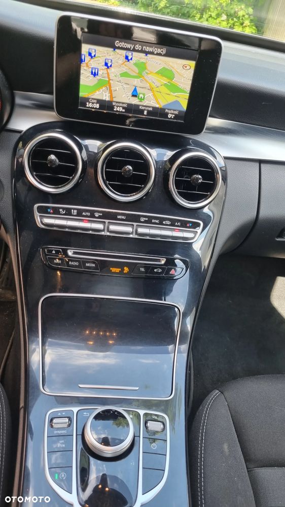 Mercedes-Benz Klasa C 180 7G-TRONIC - 9