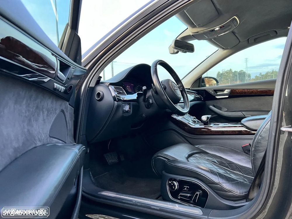 Audi A8 3.0 TDI V6 quattro Exclusive - 3