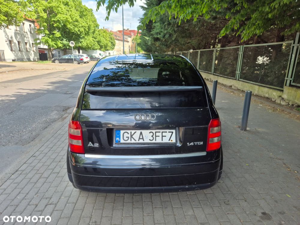Audi A2 - 8