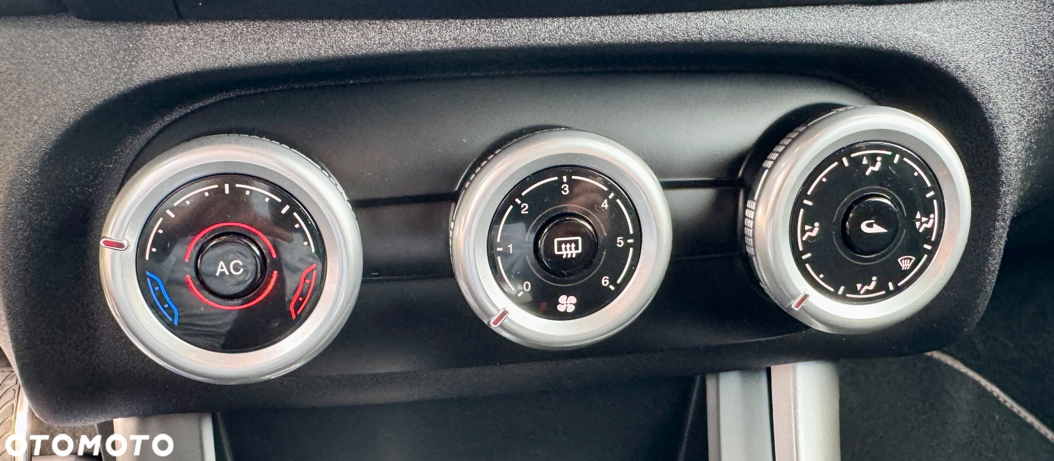 Alfa Romeo Giulietta 1.4 TB 16V Multiair Collezione - 20
