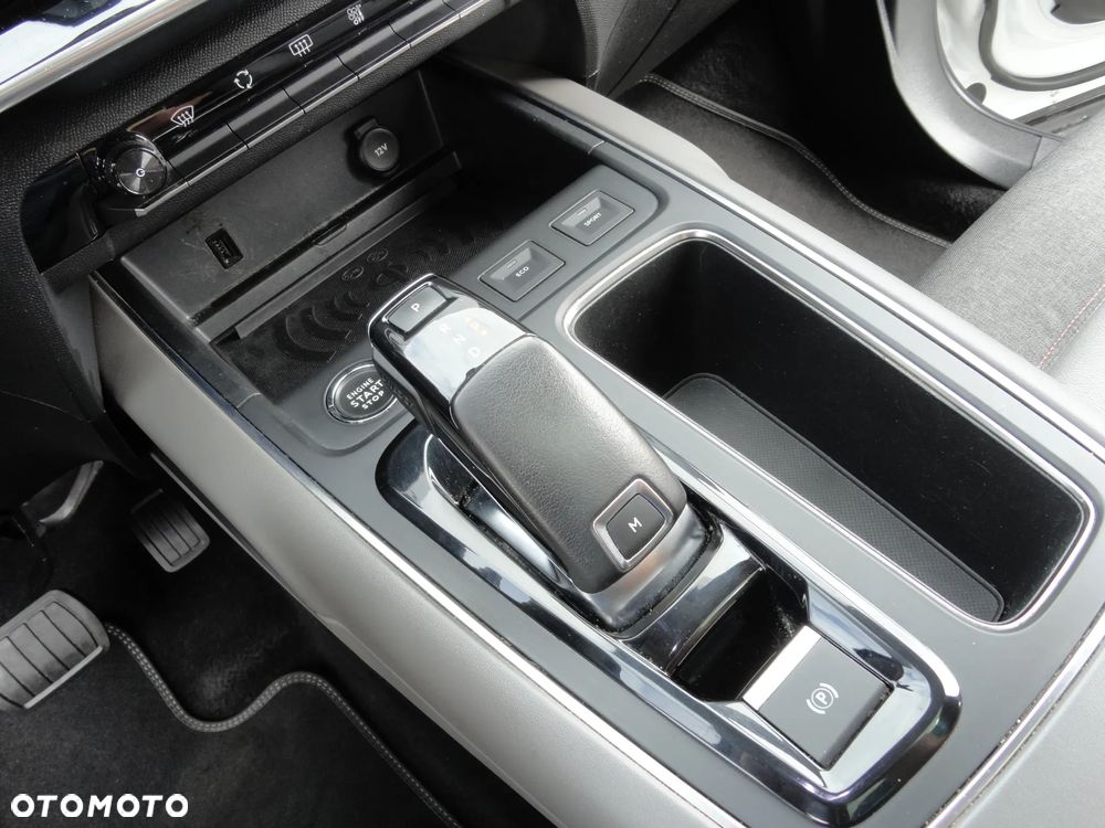 Citroën C5 Aircross 1.6 PureTech Shine EAT8 - 17