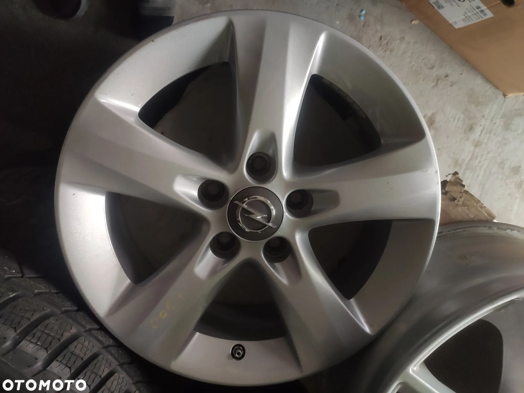 Felgi alu 16 cali Opel Astra Corsa Meriva Vectra - 1