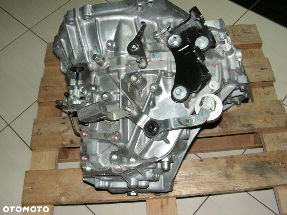 COROLLA E15 1,8 SKRZYNIA BIEGÓW NOWA 11 TYŚ KM - 1