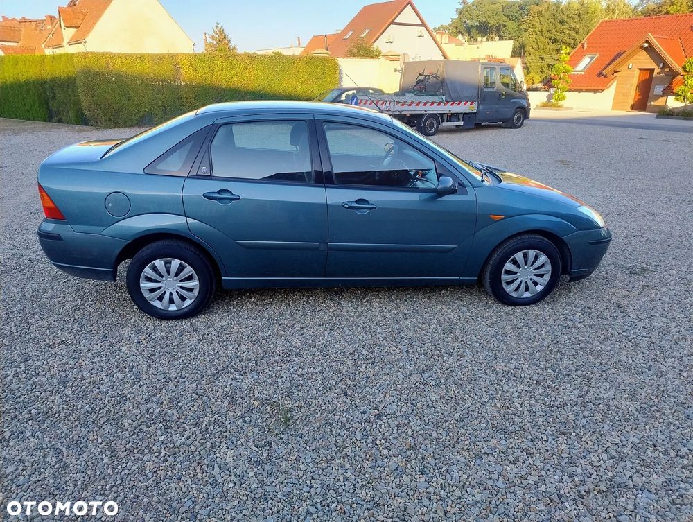 Ford Focus - 4