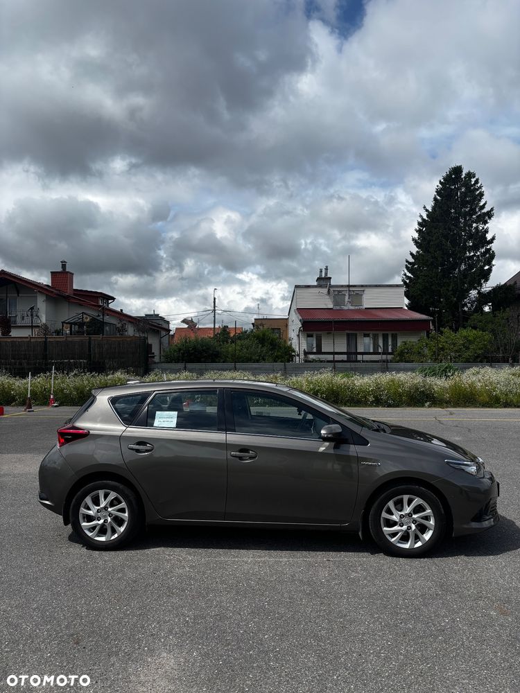 Toyota Auris - 3