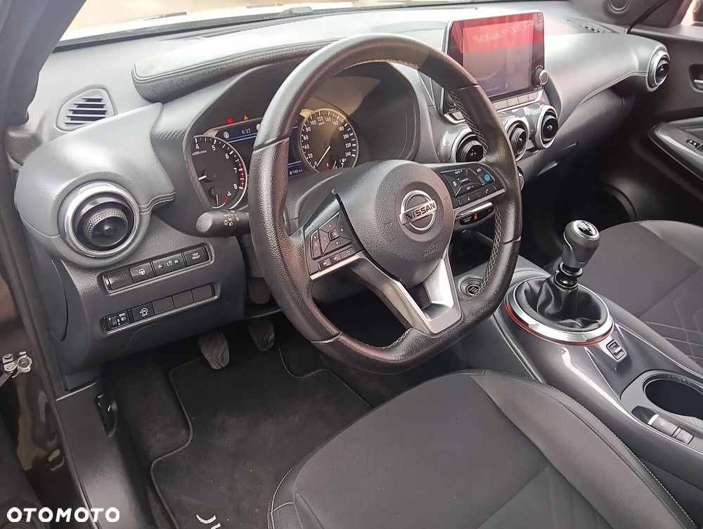 Nissan Juke 1.0 DIG-T Tekna - 22