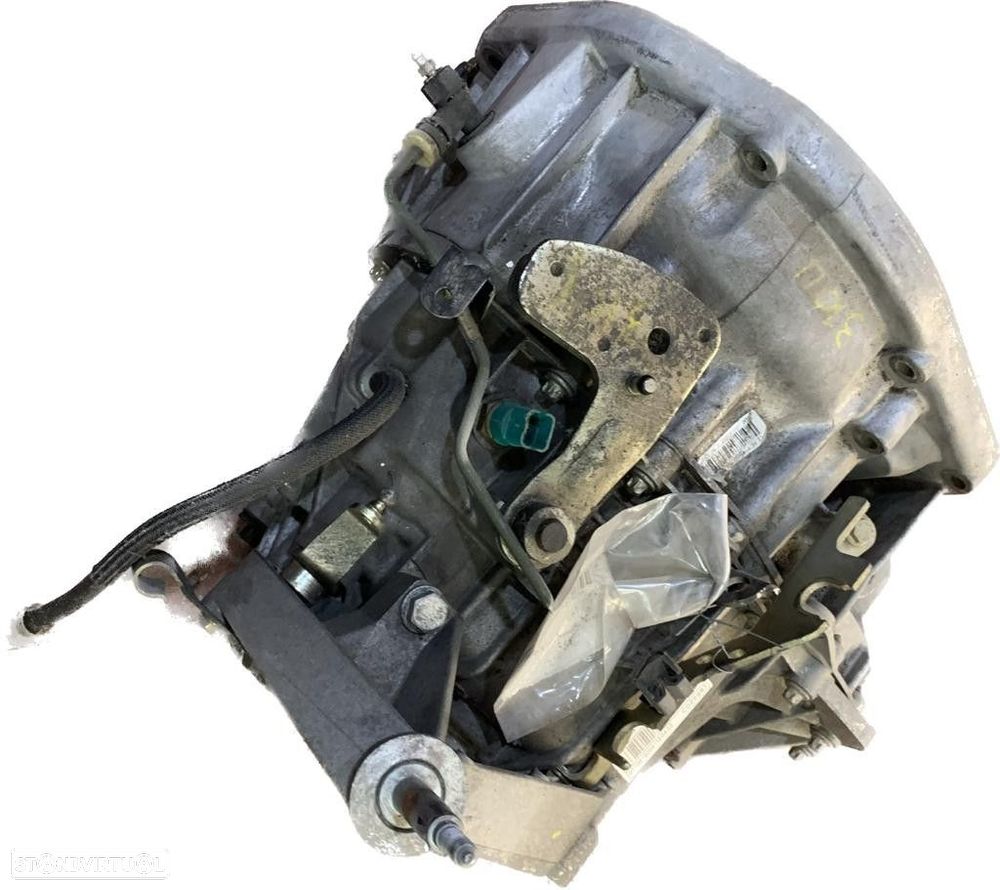 CAIXA VELOCIDADES RENAULT ESPACE IV 2004 - 3