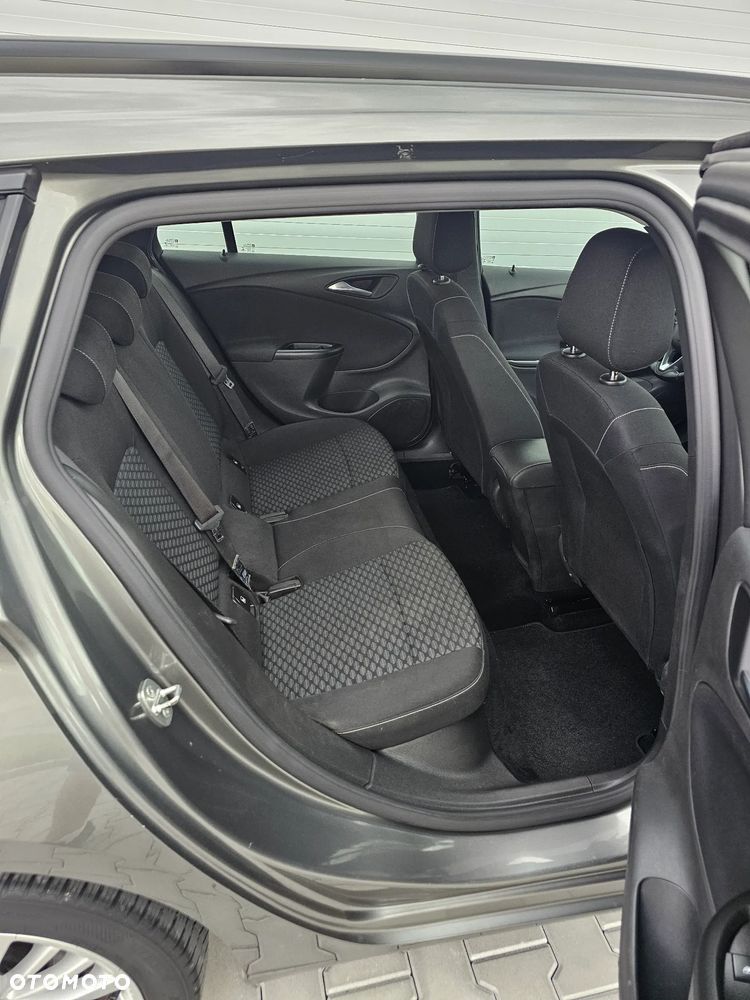 Opel Astra 1.6 D Start/Stop Edition - 31