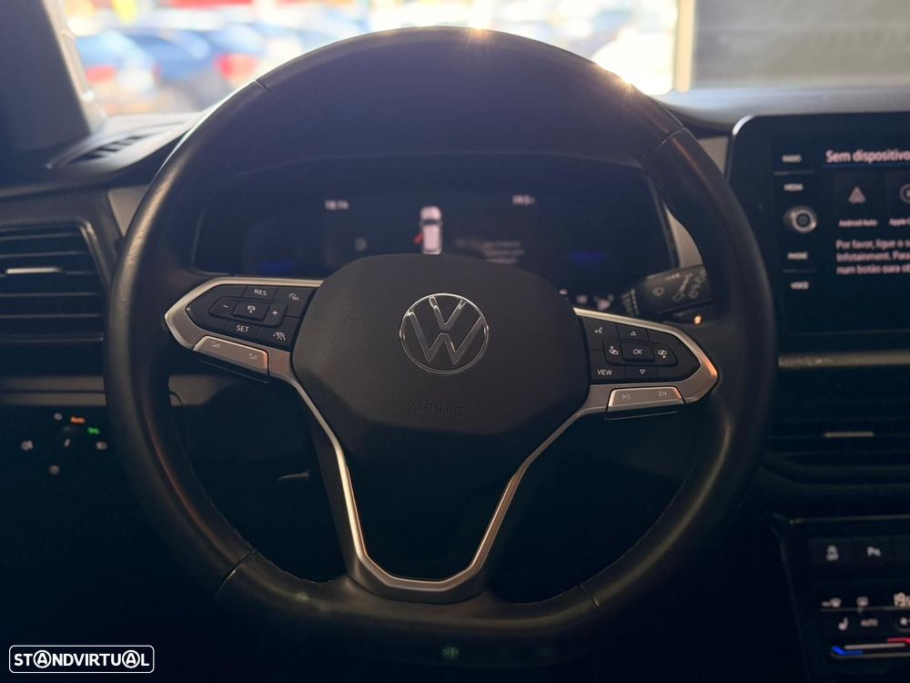 VW T-Cross 1.0 TSI Life DSG - 24