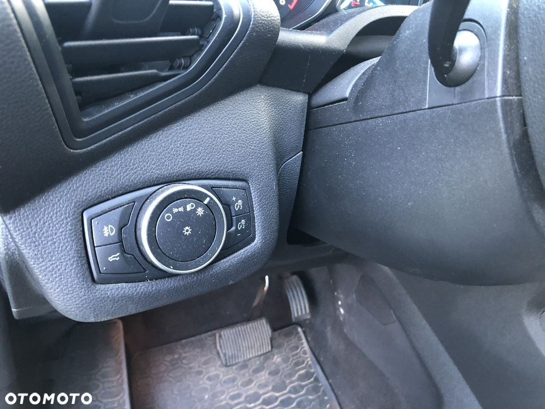 Ford Kuga 1.5 EcoBoost 4x4 SYNC - 7