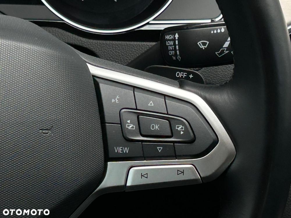 Volkswagen Passat 1.5 TSI EVO Elegance DSG - 24