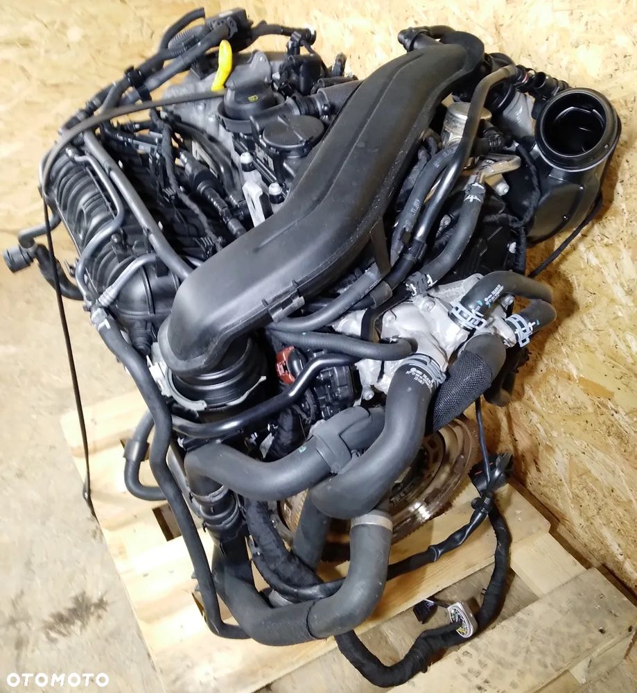 SILNIK KOMPLETNY VW GOLF VIII SKODA AUDI SEAT 1.5 TSI DPC 2022 - 5