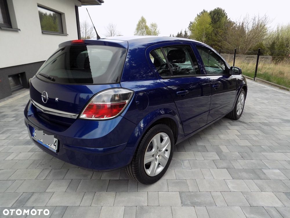 Opel Astra 1.6 Catch me - 17