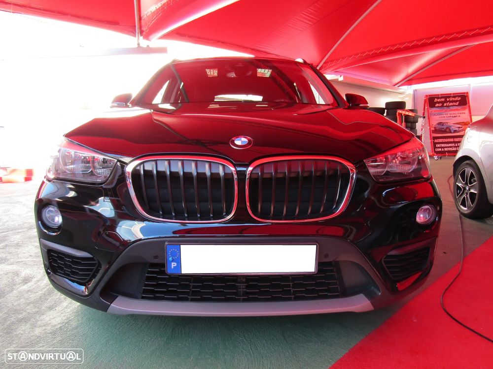 BMW X1 16 d sDrive Line Sport - 6