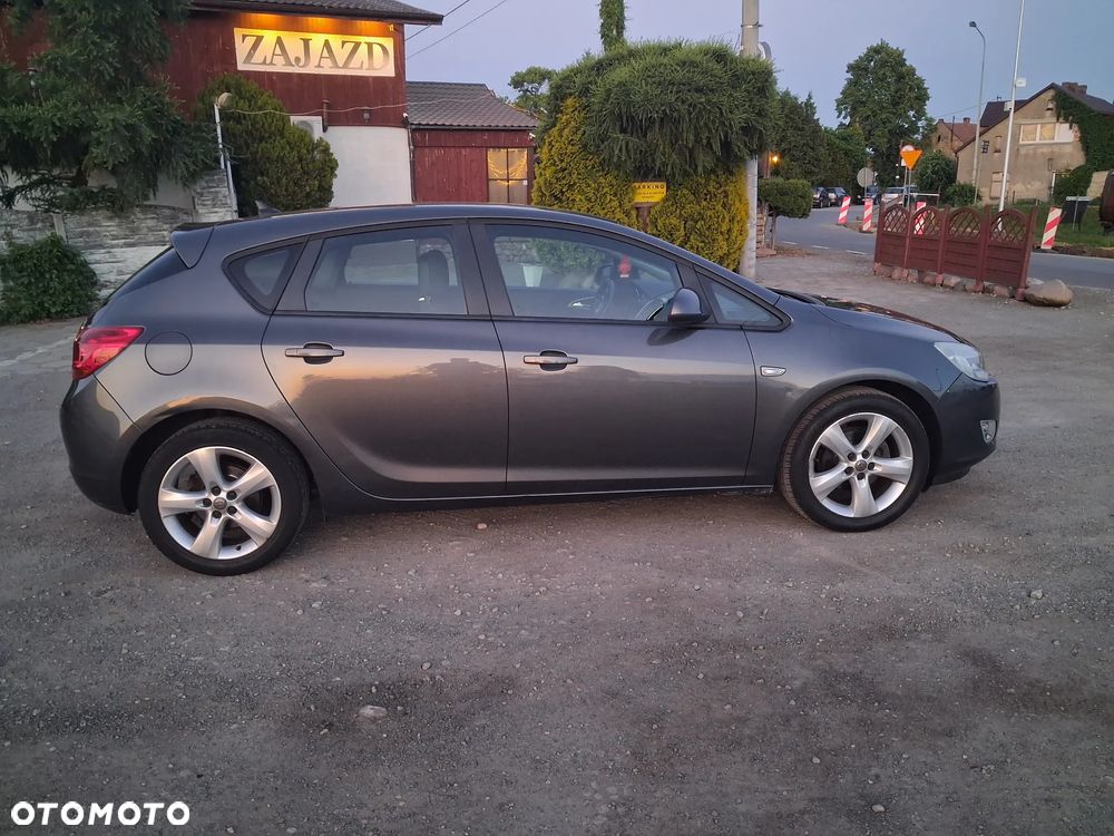 Opel Astra 1.6 Style - 6