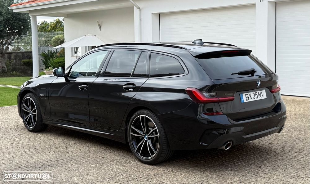 BMW 320 e Pack Desportivo M Auto - 10