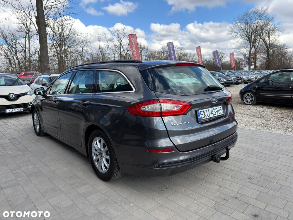 Ford Mondeo SW 1.6 TDCi Ambiente - 13