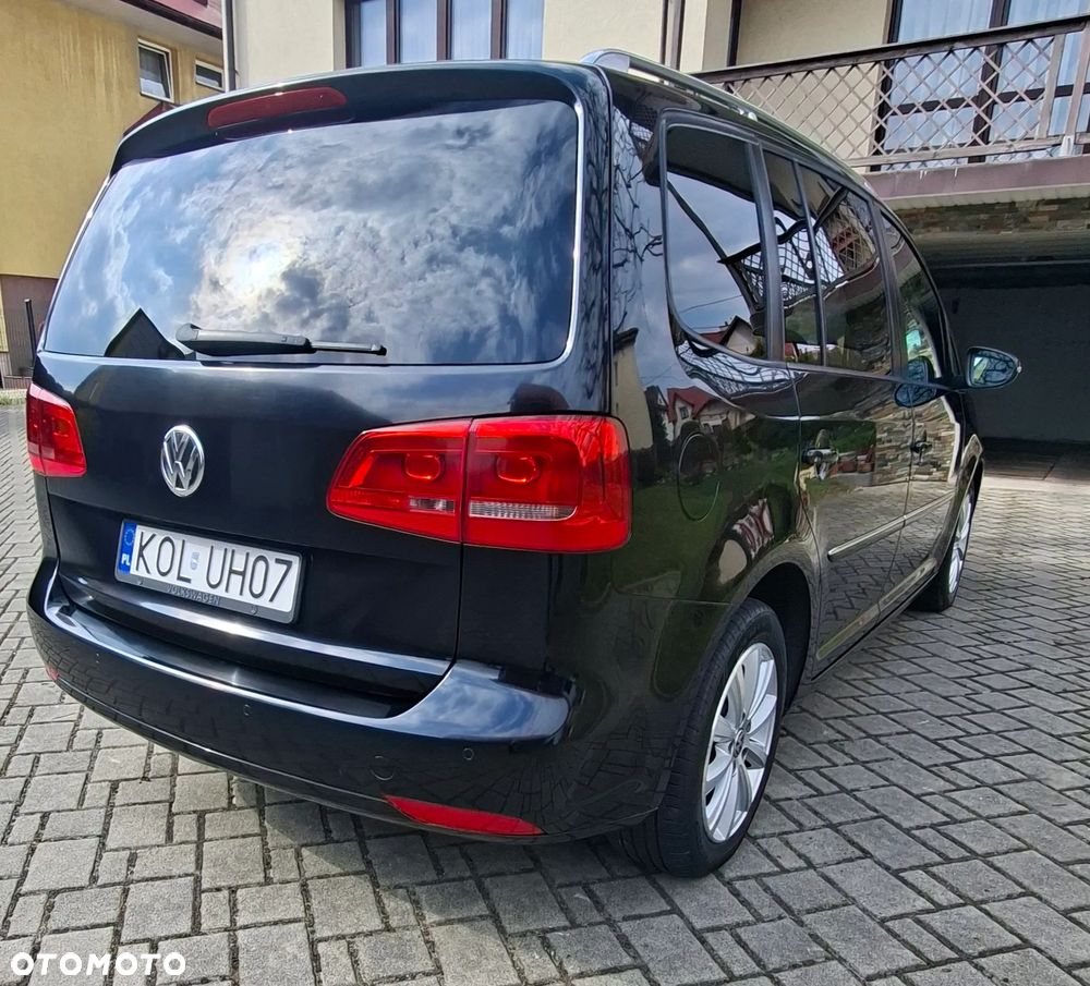 Volkswagen Touran 2.0 TDI DPF Highline - 3