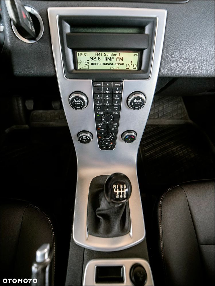 Volvo V50 - 24
