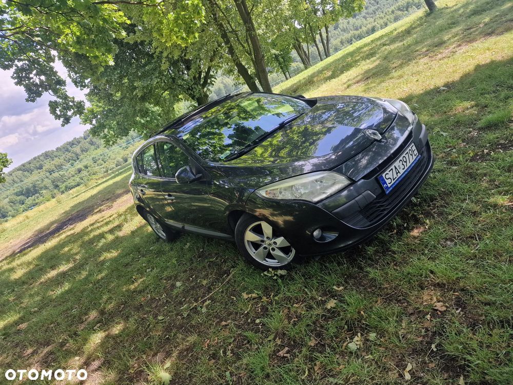 Renault Megane 2.0 140 CVT Luxe - 16