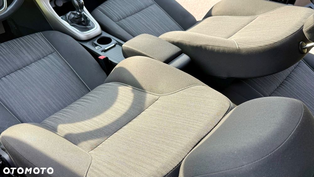 Opel Astra 1.4 Turbo Edition - 22