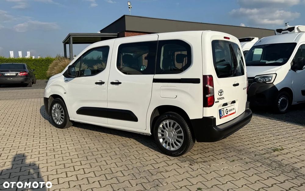 Toyota Proace City Verso Long 1.5 D-4D Family - 3