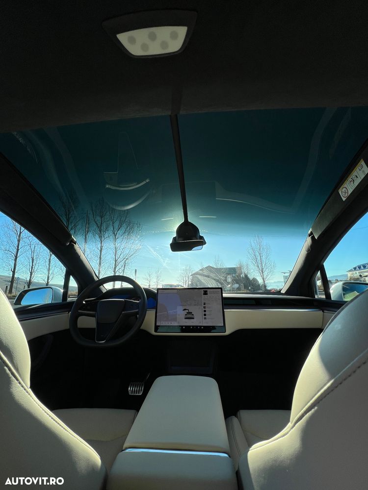 Tesla Model X Long Range - 8