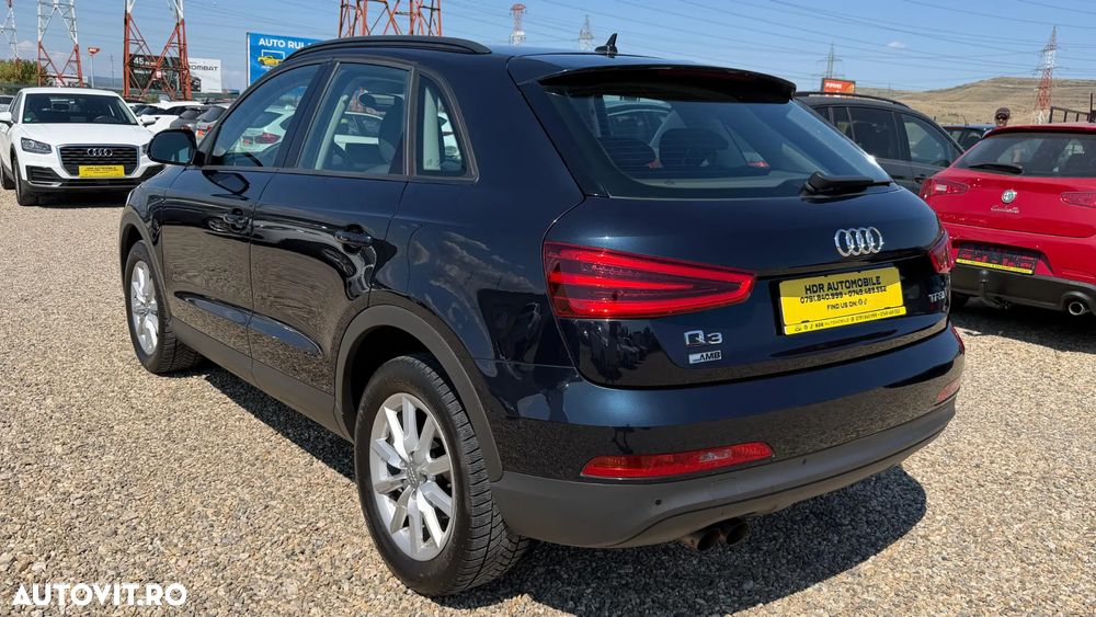 Audi Q3 1.4 TFSI Stronic Design - 4