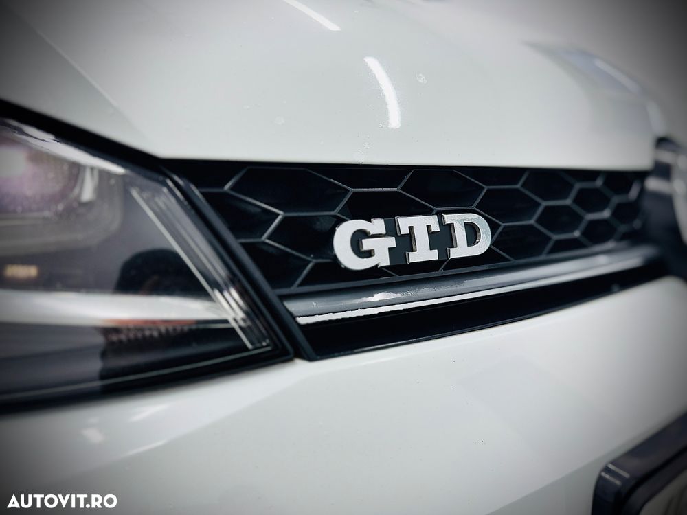 Volkswagen Golf GTD 2.0 TDI SCR DSG - 15