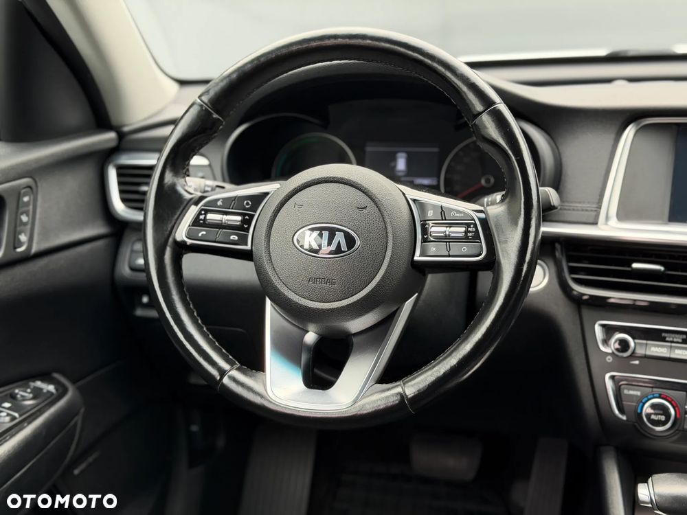 Kia Optima Plug-in Hybrid - 30