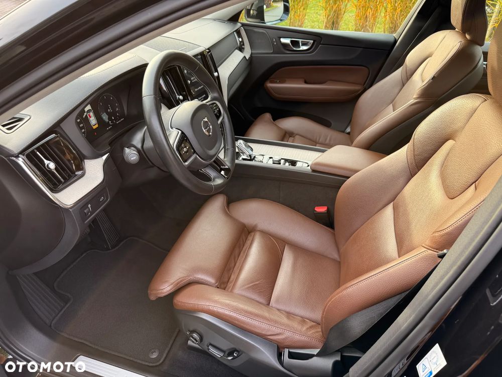 Volvo XC 60 B4 D AWD Geartronic Inscription - 26