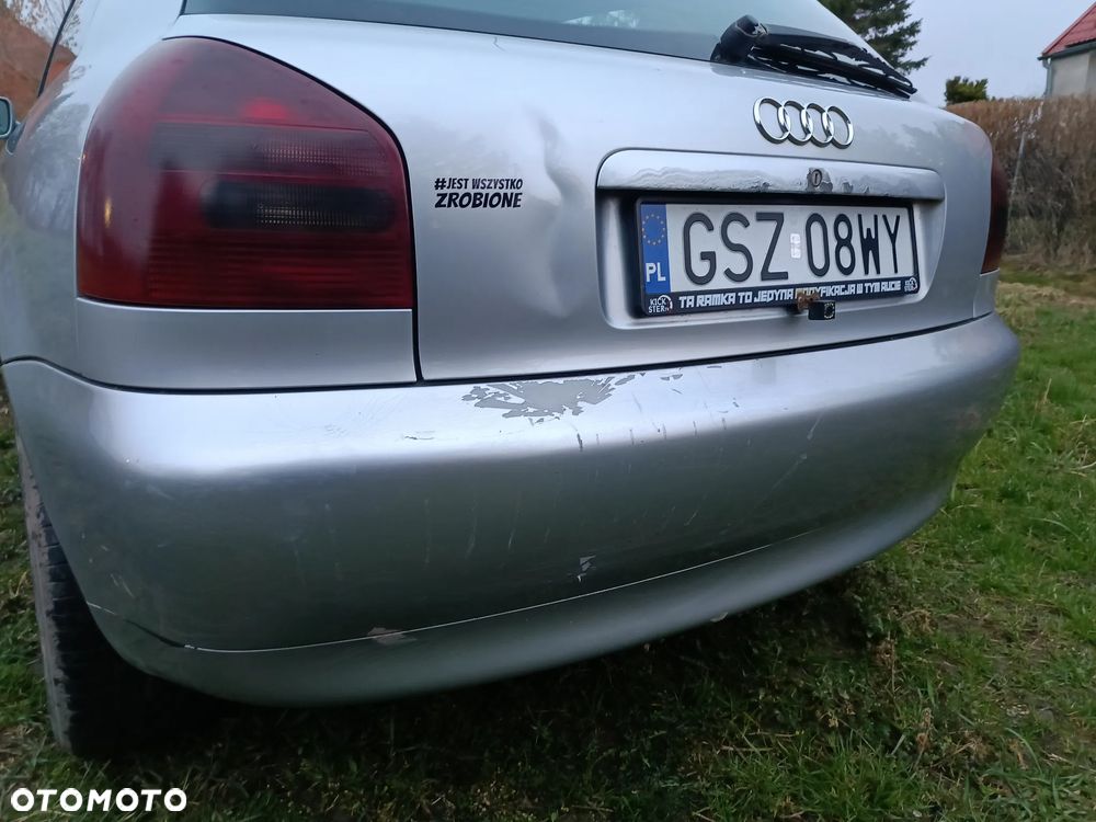 Audi A3 3-drzwiowe 1.6 Attraction - 9