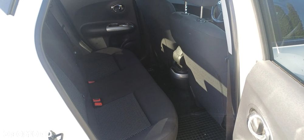 Nissan Juke 1.2 DIG-T N-Connecta EU6 - 7