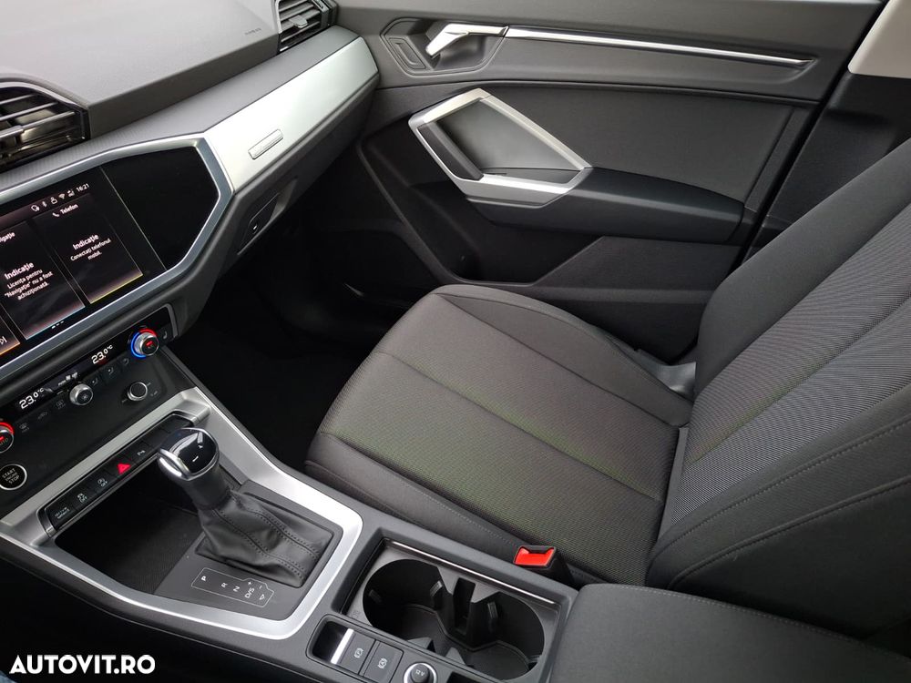Audi Q3 35 TFSI S tronic - 32
