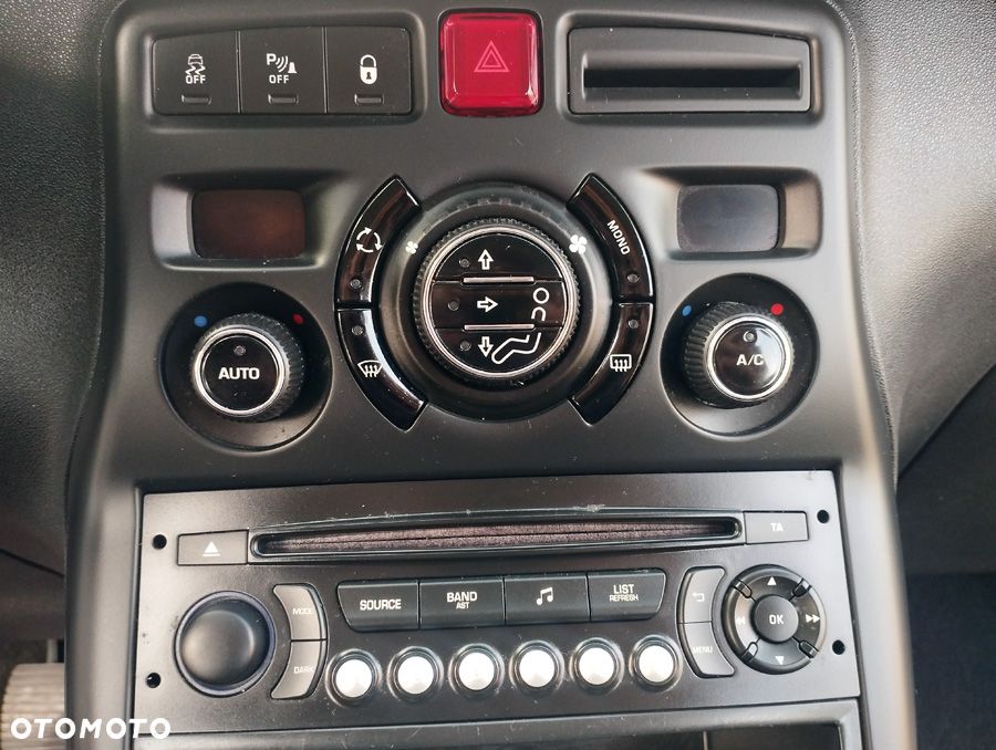 Citroën C3 Picasso VTi 95 Color Selektion - 12