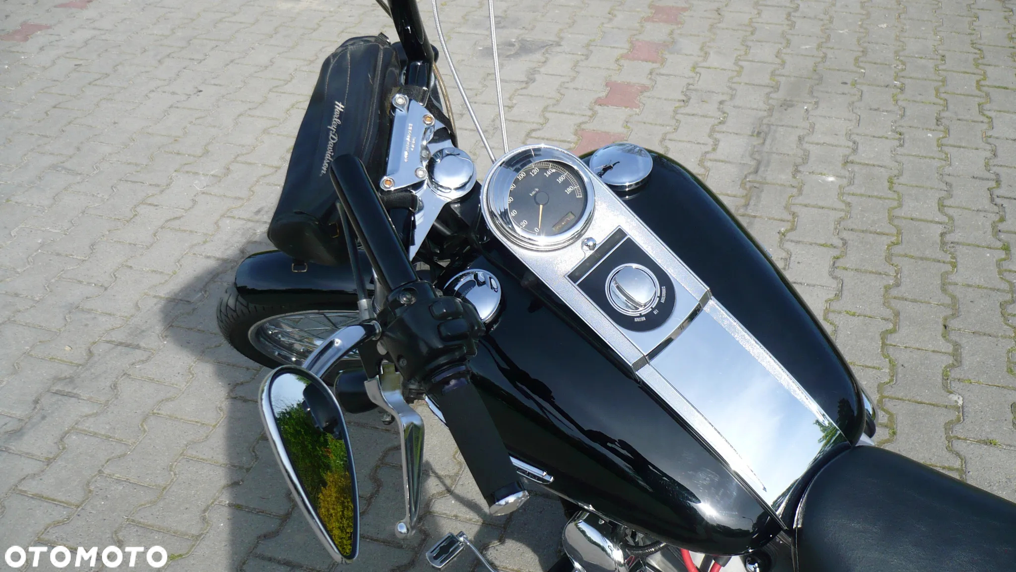 Harley-Davidson Softail Standard - 16