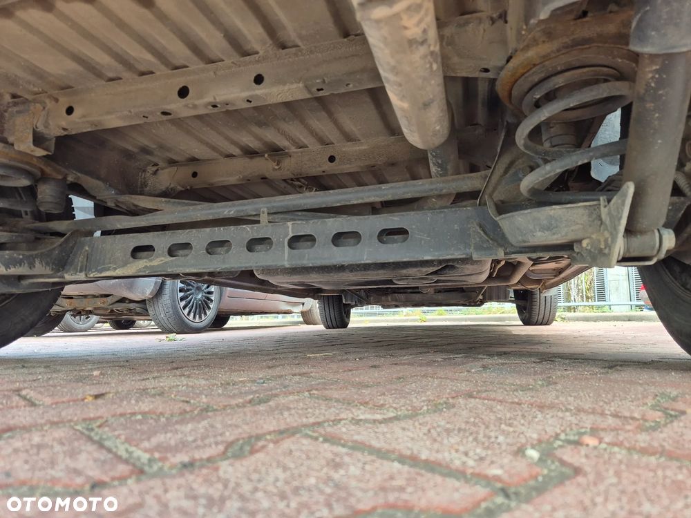 Renault Trafic - 16