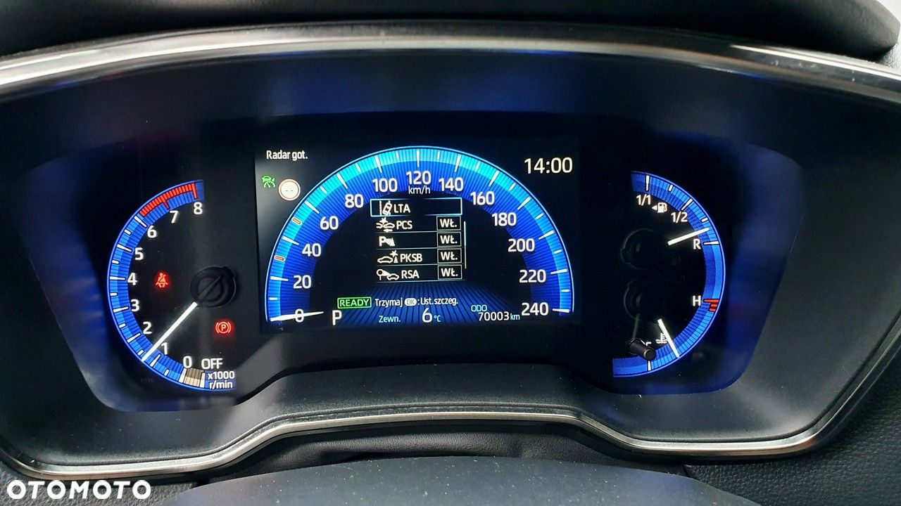 Toyota Corolla - 28