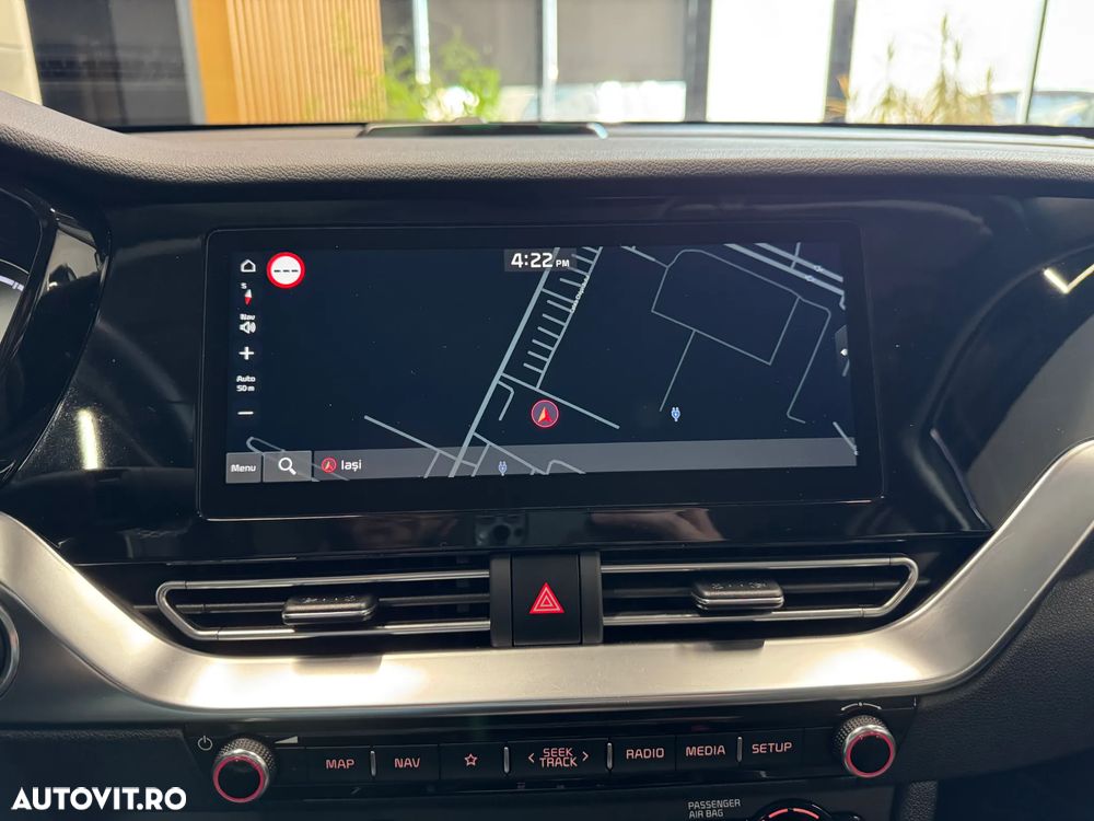 Kia Niro e-Niro 100 kW Vision - 12
