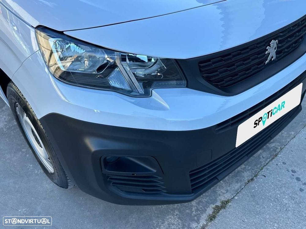 Peugeot e-Partner Outro - 24