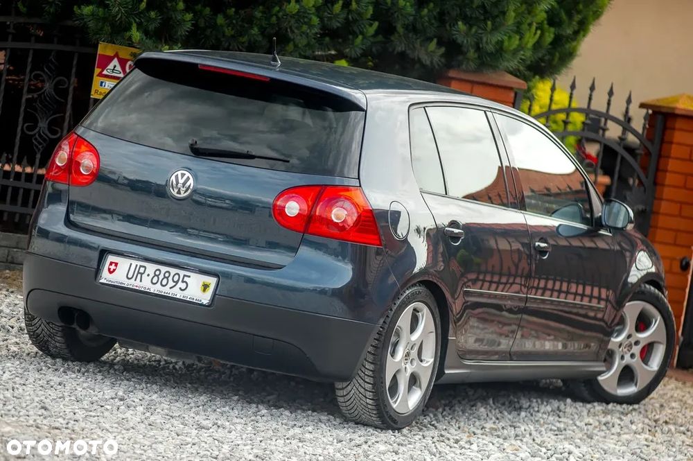 Volkswagen Golf 2.0 GTI - 13