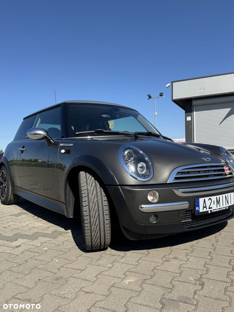 MINI ONE - 4