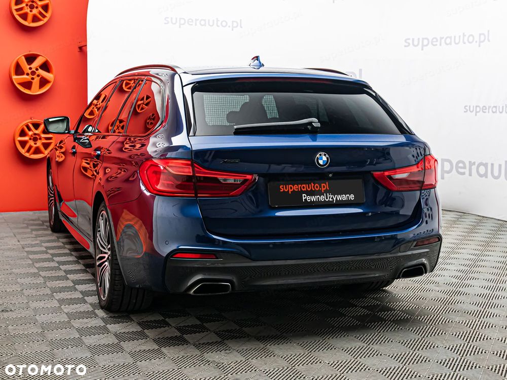 BMW Seria 5 520d xDrive - 31